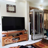 Bán Nhà 70M2* 3 Tầng Đường Hồ Sen. Ôto Vào Nhà . Giá: 5,55 Tỷ