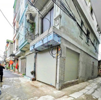Bán Nhà Đẹp Tây Nam Linh Đàm Siêu Hiếm Nội Thất 5 Sao ,Thang Máy Sịn, Lô Góc, Ô Tô Đỗ ,Ở Và Kd Vp