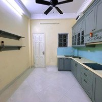 Cần Bán Gấp Nhà Yên Lãng Oto Đỗ Cửa ,Ngõ Thông Gần Phố , 2 Thoáng,Ô Chờ Thang Máy 55M 5 T
