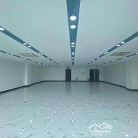 Cho Thuê Nhà Mặt Phố Khúc Thừa Dụ, Diện Tích: 90M2X 3 Tầng, Mặt Tiền:6M, Thông Sàn, Thang Máy Đẹp