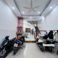 Bán Gấp! Nhà Hẽm 11/ Tân Sơn-P12-Gò Vấp - Diện Tích: 65M2/ Giá Bán 3Tỷ450 -3Pn- Sân Thượng- Sổ Hồng Riêng