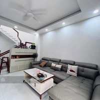 Bán Gấp! Nhà Hẽm 11/ Tân Sơn-P12-Gò Vấp - Diện Tích: 65M2/ Giá Bán 3Tỷ450 -3Pn- Sân Thượng- Sổ Hồng Riêng