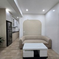 Bán Nhà Tập Thể Chùa Láng Gần Ngoại Thương,Ngoại Giao,Gần Chợ,Bệnh Viện 3.7 Tỷ 45M, 2 Phòng Ngủ1 Khách