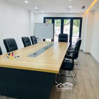 Mặt Phố Trung Tâm Ba Đình - Gần Lăng Bác - Văn Miếu- Thông Sàn - Thang Máy - 65M2 - 7 Tầng- 47.5 Ty