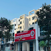 Cho Thuê Nhà Mặt Tiền Đường Bát Nàn , Quận 2 - 18X21M, Hầm 4 Lầu, Ngay Trung Tâm Hành Chính Quận 2