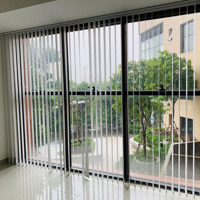 Văn Phòng Yên Tĩnh View Đẹp Đón Ánh Sáng The Sun Avenue Officetel