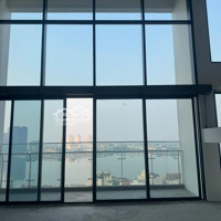 Tôi Cần Bán Gấp Căn Hộ 4 Phòng Ngủ View Trực Diện Hồ Tây 187M2, 36 Tỷ. Liên Hệ: 0988799924