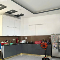 Nhà Bán Ngay Kế Bên Chợ Lái Thiêu ! Xe Hơi Ra Vào Thoải Mái ! Cách Đường 3/2 Chỉ 10M