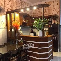 Bán Nhà Cách Chợ Dĩ An 1 500M Là Tới.diện Tíchngang 6M Tổng 96M2 Sân Rộng, Đường Thông Cực Hiếm.