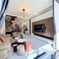 Cần Bán Gấp Căn Nhà 4 Tầng Mặt Tiền Đường Lê Văn Quý Thuộc Khu Phố Biển Phạm Văn Đồng Tp Đà Nẵng