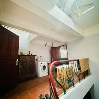 Bán Nhà Nguyễn Chí Thanh. 70M2, 5 Tầng, Ô Chờ Thang Máy, Ô Tô Đỗ Cửa. Giá Bán 16.8 Tỷ