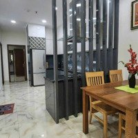Bán Gấp Căn Hộ Giá Tốt Nhất, 3.95Tỷ, Full Nt Đẹp,Diện Tích105M2 , 2 Phòng Ngủ 2 Vệ Sinh Sổ Hồng Công Chứng Ngay..