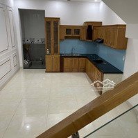 Cho Thuê Nhà Gần Ngã Tư Bình Chuẩn