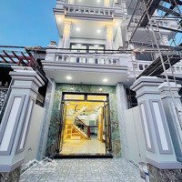 2,5 Tỷ- Siêu Phẩm Nhà Quốc Lộ 50, Kim Điền, Thị Trấn Cần Giuộc, Tỉnh Long An. Thiết Kế Sang Trọng