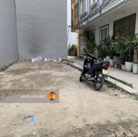 Anh Trai Cần Bán Gấp Lô Góc Tổ 12 Thạch Bàn, 60M2 Xe 7 Chỗ Vào Nhà, Ngõ Thông Giá Tốt