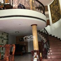 Căn Góc 2 Mặt Tiền Đường Lam Sơn - Khu Biệt Thự Vip Gần 100M2 - Giá Bán 28 Tỷ
