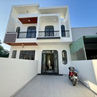 Bán Nhà Phú Lợi Gần Ngã Tư Lê Hồng Phong, Nhà 1 Trệt 1 Lầu, 4 Phòng Ngủ, Sân Oto Giá Rẻ