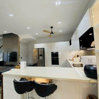 Bán Gấp Nhà Tại Vũ Tùng,Bình Thạnh, Giá Rẻ 4,6 Tỷ. Diện Tích: 56M2. Đường Trước Nhà 4M. Sổ Đẹp