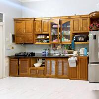 Bán nhà 3 tầng đường Bùi Thiện Ngộ, Gần cầu Nguyễn Tri Phương. DT: 100m2, Giá 6.1 TL