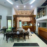 Bán Biệt Thự 4,5 Tầng Thang Máy, Hồ Bơi- Sân Vườn Đơn Lập Lê Hồng Phong Giá Bán 35,7 Tỷ ; Liên Hệ:0968005844