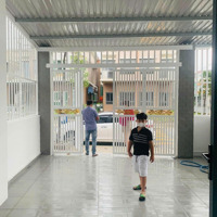 Cho Thuê Nhà Nguên Căn Tại Oasis City Thới Hòa , Bến Cát, Bình Dương