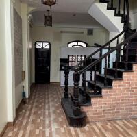 Cho thuê nhà riêng nguyên căn ngõ 168 Hào Nam, 50m2, 4 tầng, 4 ngủ, 13 Triệu