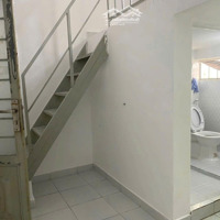 Nhà Định Hòa Lầu 2 Sổ Hồng 405 Triệu (100% Tiền )Sài Gòn Mua Được ,Xem Được Đến Ngày Mùng 1 Tết