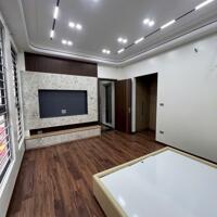 SIÊU PHẨM NHÀ MỚI KOONG PHÂN LÔ NGUYỄN SƠN 45M, 6T, MT7M LÔ GÓC, GARA, THANG MÁY, Ô TÔ TRÁNH