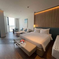 Chính Chủ Cần Bán Căn Hộ 1 Phòng Ngủ50M2 Toà Nhà À La Carte Mặt Biển Bãi Tắm Marina Hùng Thắng, Hạ Long