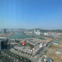 Chính Chủ Cần Bán Căn Hộ 1 Phòng Ngủ50M2 Toà Nhà À La Carte Mặt Biển Bãi Tắm Marina Hùng Thắng, Hạ Long