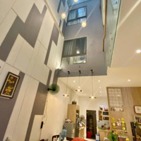 Nhà 1 Trệt 3 Lầu Khu Trung Tâm Hành Chính, P. Dĩ An, Tp. Dĩ An