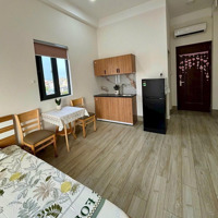 Chdv Dt: 3,5X21 ( 1 Triệuệt 1Lửng, 4Lầu, Có Thang Máy) 11Phòng Doanh Thu: 60 Triệu/ Tháng. Giá: 15,5 Tỷ