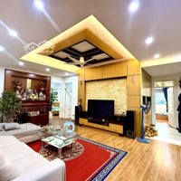 Bán Căn Hộ 3 Ngủ, 3 Vệ Sinh Full Nội Thất Cao Cấp,Diện Tích166 M2 34T Hoàng Đạo Thúy, Cầu Giấy. Giá Bán 10,5 Tỷ.