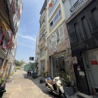 Bán Chdv 6 Tầng. 13 Phòng. Doanh Thu ~ 800 Triệu/Năm. Hxt. Ngay Cầu Bình Lợi.