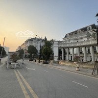 Louis Đại Mỗ Nhà Xây Thô Mua Giữ Tiền Đẳng Cấp Nam Từ Liêm-Diện Tích105M - Giá Bán 36 Tỷ.