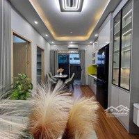 Cho Thuê Chung Cư 2 Ngủ,2 Vệ Sinh Tại Thanh Hà!