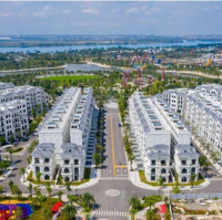 Cho Thuê Biệt Thự Góc 278M Ngay Trường Học Tại Vinhomes Quận 9. Chỉ 50 Triệu/Tháng