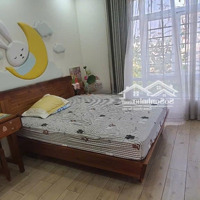 Bán Nhà Quận 9 Liên Phường 6X17M Nhà 3 Lầu 6 Phòng Ngủđầy Đủ Nội Thất Khu Compout Giá Chỉ 10Ty