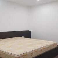 Cho thuê căn hộ 1PN rộng tới 90m2 tại Vũ Miên, Yên Phụ, Tây Hồ, đầy đủ nội thất, sân vườn rộng