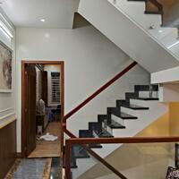 Cho thuê nhà 3 tầng kdc Cửu Long, Long Hòa, Bình Thủy