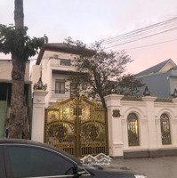 Biệt Thự Ngay Trung Tâm Thành Phố Mới Bình Dương 319M2