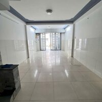 Cho thuê nhà trệt 2 lầu sân thượng hẻm Lý Tự Trọng