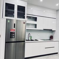 Bán nhà Khâm Thiên 15m ra phố  lô góc nhà đẹp 5 phòng đầy đủ  nội thất 38m giá 7.25 tỷ .