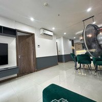 Cho Thuê Căn Hộ Hà Đô Centrosa 2 Phòng Ngủfull Nội Thất Ngay Tòa Iris 1,2 View Hồ Bơi.