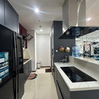 Cho Thuê Căn Hộ Hà Đô Centrosa 2 Phòng Ngủfull Nội Thất Ngay Tòa Iris 1,2 View Hồ Bơi.