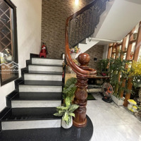 Hoàng Văn Thụ 70M 5 Tầng 5Phong Ngủ Kiên Cố Sát Hẻm Xe Hơi Giá Bán 10 Tỷ 450 Triệu