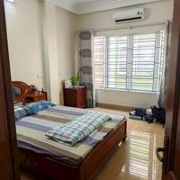 Bán nhà ô tô, kinh doanh phố Trần Quốc Hoàn - Cầu Giấy, cổng ĐH Ngoại Ngữ, Giá 13,8 tỷ