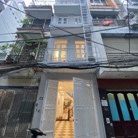 Cho Thuê Nhà Ngụy Như Kon Tum, Nguyễn Tuân,Diện Tích60M, 4 Tầng, Đường Thông Thoáng Ô Tô Đỗ Cửa, 27 Triệu