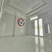 Bán Nhà Mặt Tiền Tân Hiệp 19, 55m2, 3 Tầng Nhà mới đẹp vào ở ngay, Đường 10m Thông Tứ Tung