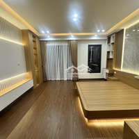 Bán Nhà Lô Góc Gần Aeon Mall Long Biên Gara Ô Tô, Thang Máy, Full Nội Thất, Giá Chỉ 9.9 Tỷ!